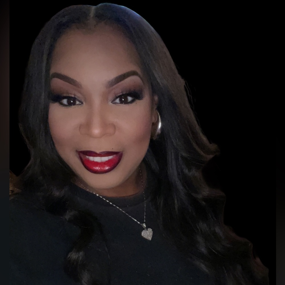 Meet your Posher, Tamika l